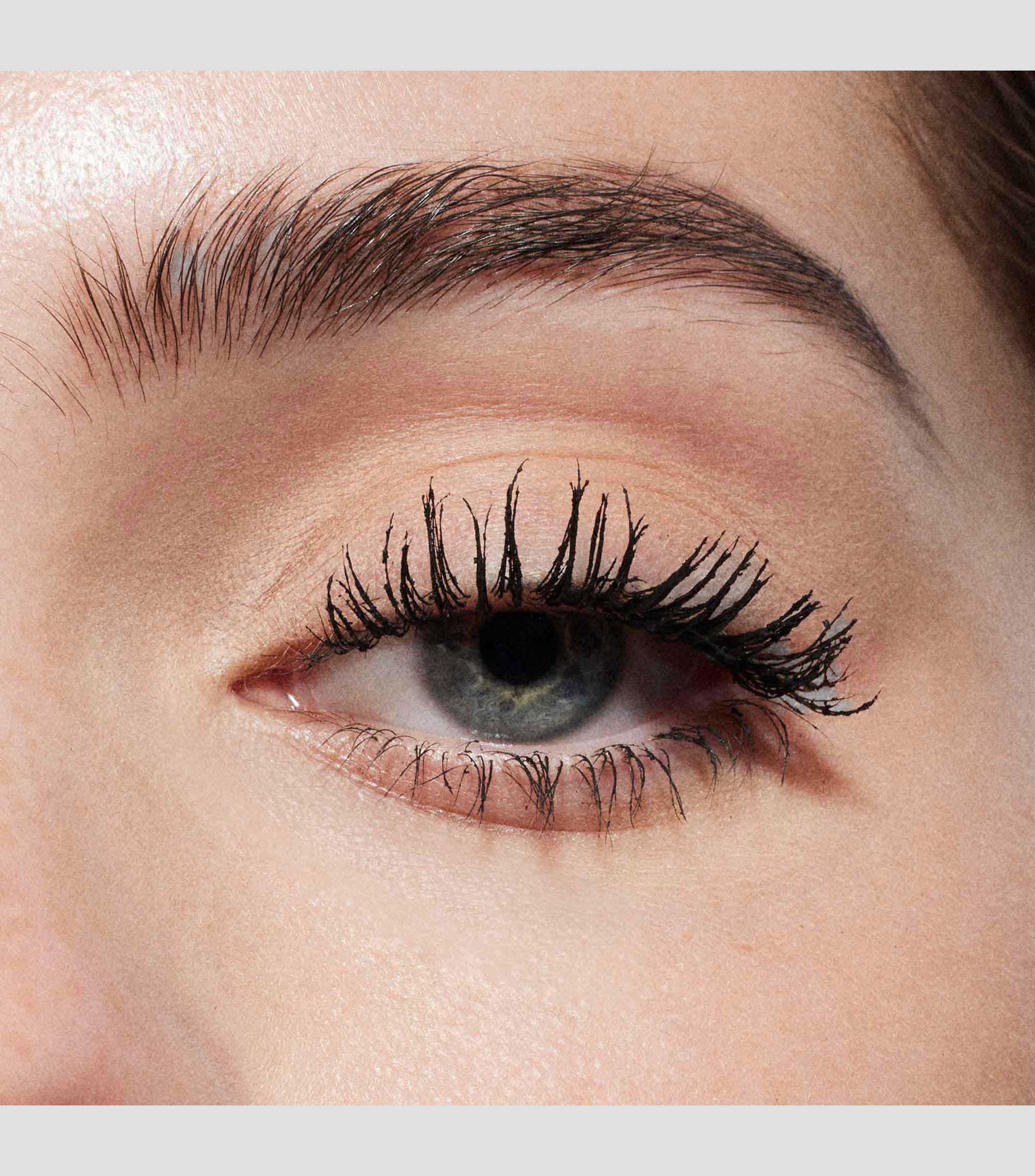 Mascara de Pestanas Stack Elevated, 12 ml